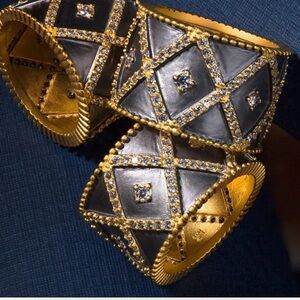 Gold and Black Geometric Cigar Band Ring